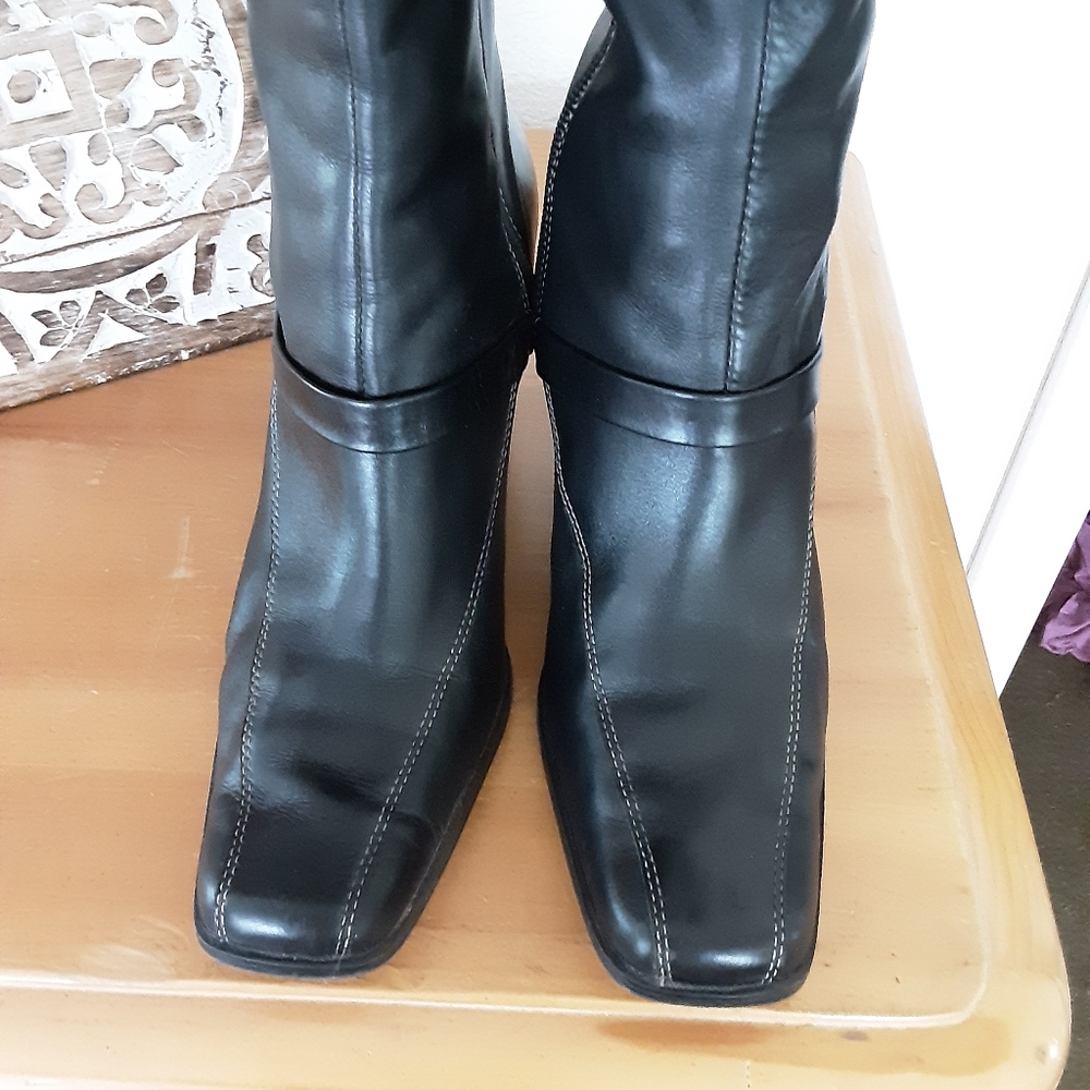 🖤Anne Klein Leather Boots - Picture 2 of 5